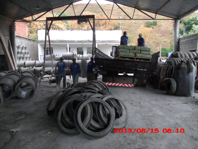 MANILHA DE CONCRETO EM SAO FIDELIS - ARTEMAC