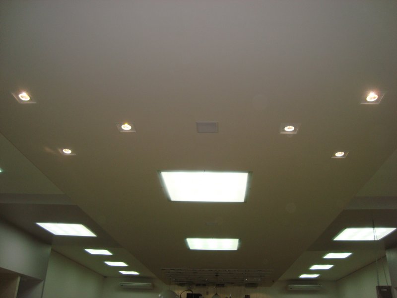 REBAIXAMENTO DE GESSO EM JI - PARANÁ - RO