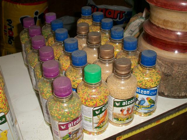 CASA DE RAÇÕES EM SÃO JOSE DO VALE DO RIO PRETO - NO RAMO - RJ