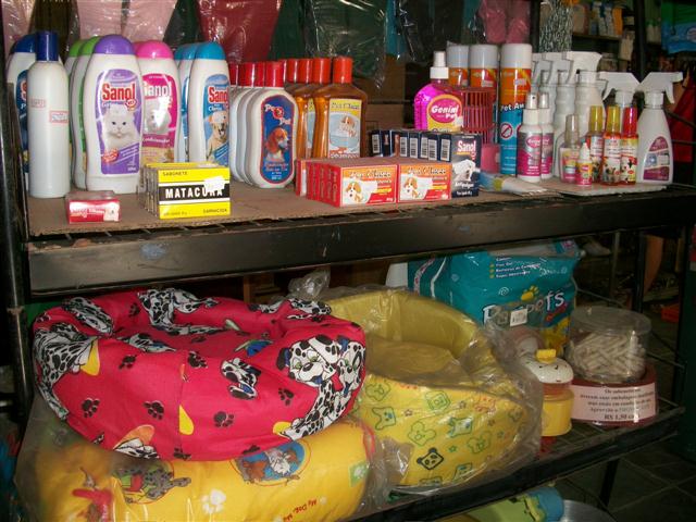 CASA DE RAÇÕES EM SÃO JOSE DO VALE DO RIO PRETO - NO RAMO - RJ