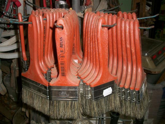 CASA DE RAÇÕES EM SÃO JOSE DO VALE DO RIO PRETO - NO RAMO - RJ