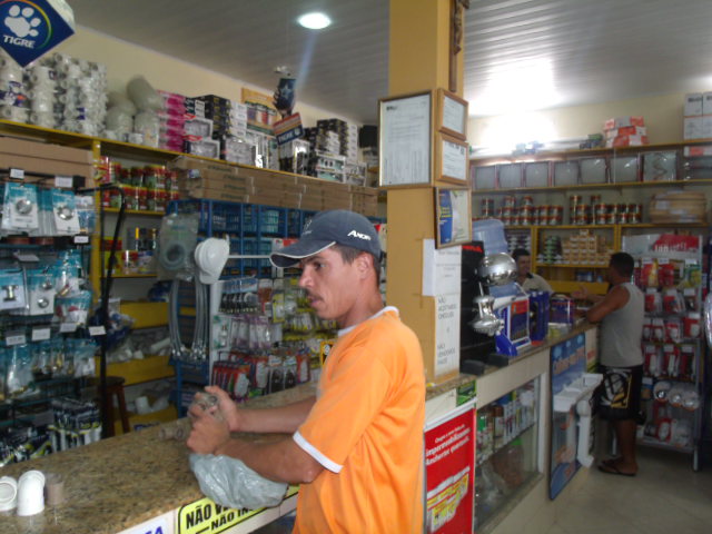 MATERIAL DE CONSTRUCAO EM FAROL DE SAO THOME - BAZAR MARIOZINHO