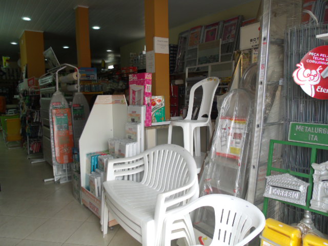 MATERIAL DE CONSTRUCAO EM FAROL DE SAO THOME - BAZAR MARIOZINHO
