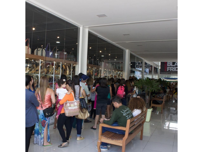 ROUPAS E ACESSORIOS EM PETROPOLIS - RJ