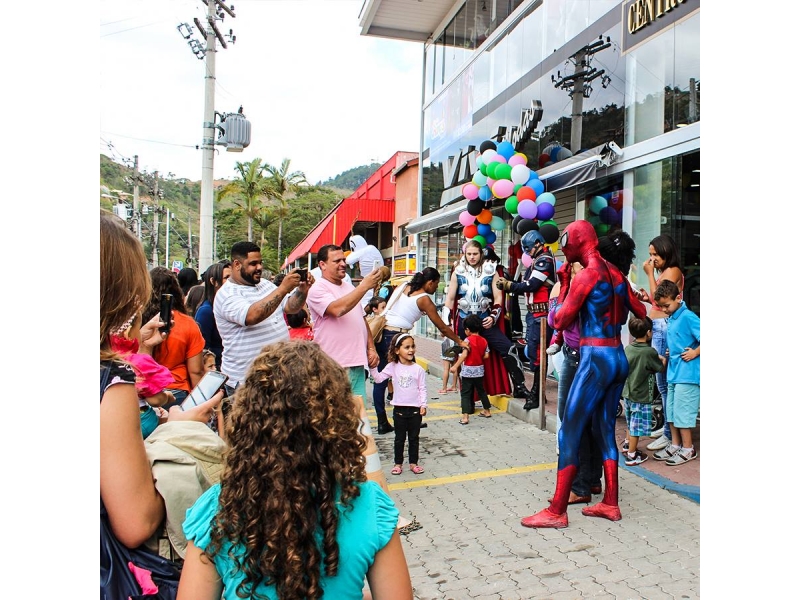 ROUPAS E ACESSORIOS EM PETROPOLIS - RJ
