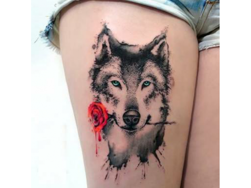 TATUAGEM NA RUA TEODORO SAMPAIO EM  PINHEIROS - SP