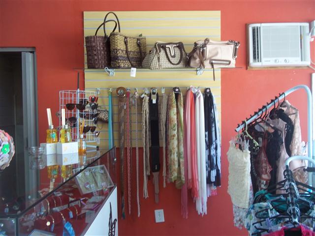 LOJA DE SAPATOS ROUPAS BOLSAS E PRODUTOS IMPORTADOS EM XEREM DUQUE DE CAXIAS - CRAVO E CANELA - RJ