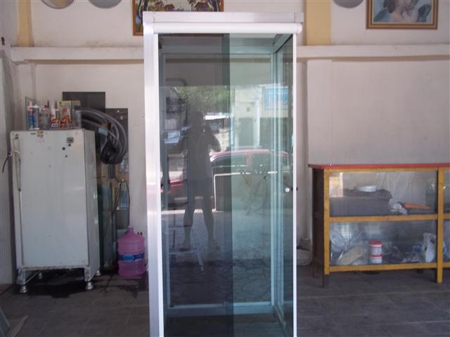 LOJA DE VIDROS TEMPERADOS CANELADO FUME LISO ESPELHOS COLORIDOS EM GERAL EM XEREM DUQUE DE CAXIAS - RIO TEMPER VIDROS - RJ