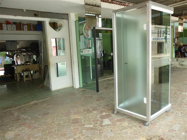 LOJA DE VIDROS TEMPERADOS CANELADO FUME LISO ESPELHOS COLORIDOS EM GERAL EM XEREM DUQUE DE CAXIAS - RIO TEMPER VIDROS - RJ