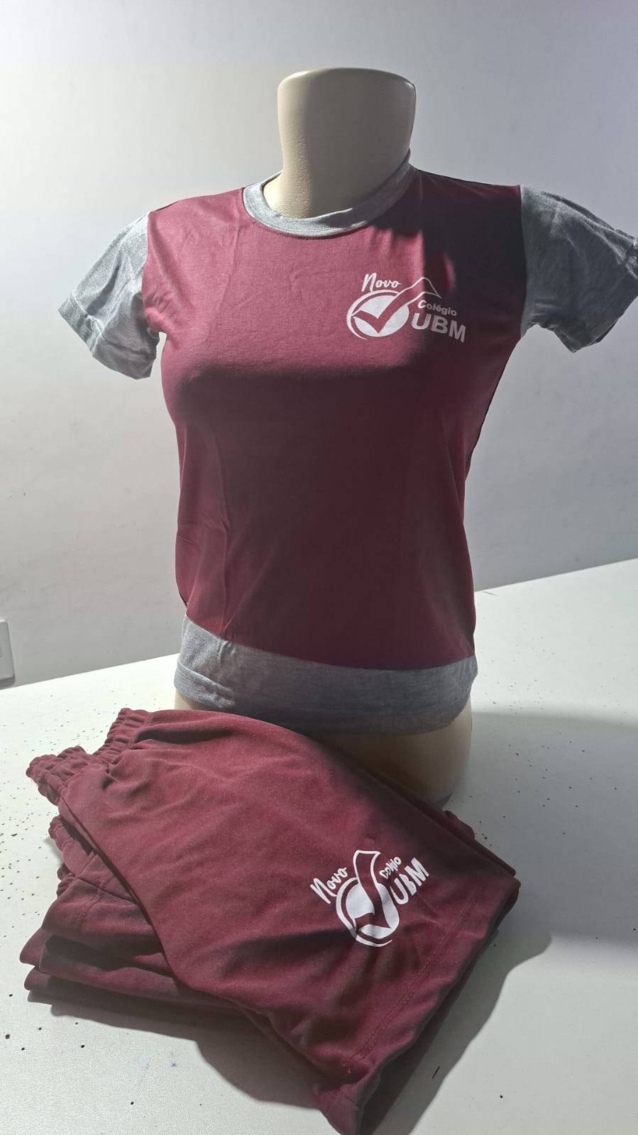 UNIFORMES PROFISSIONAIS EM BARRA MANSA - RJ