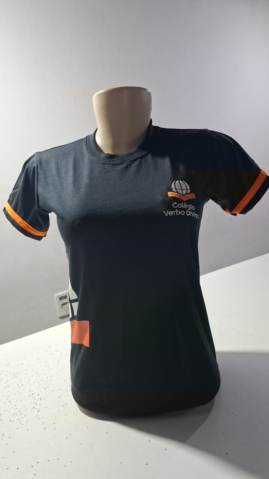 UNIFORMES PROFISSIONAIS EM BARRA MANSA - RJ