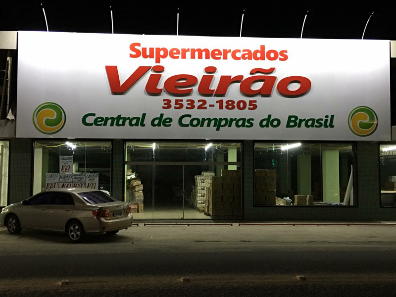 PLOTAGEM DE VEÍCULOS EM MARATAIZES - ES