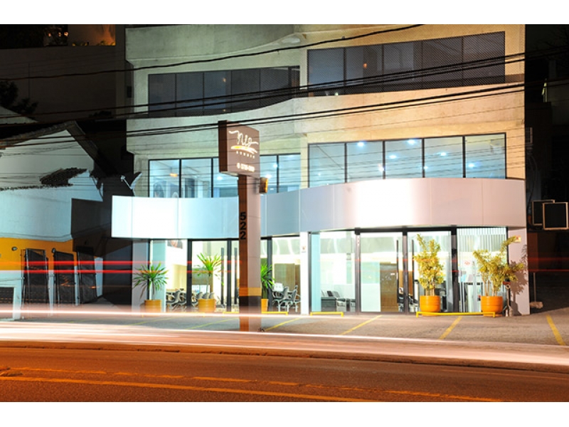 SALÃO DE CABELEIREIROS NO MORUMBI EM SÃO PAULO