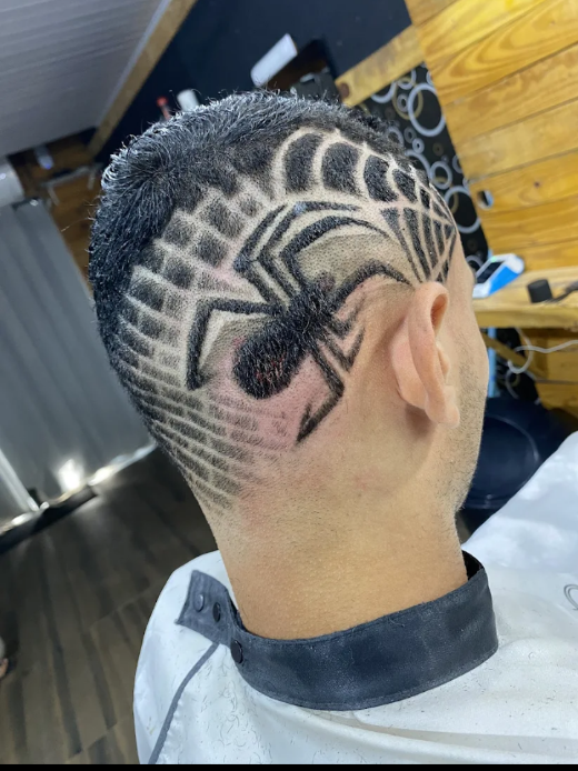   BARBEARIA EM MARATAÍZES ES