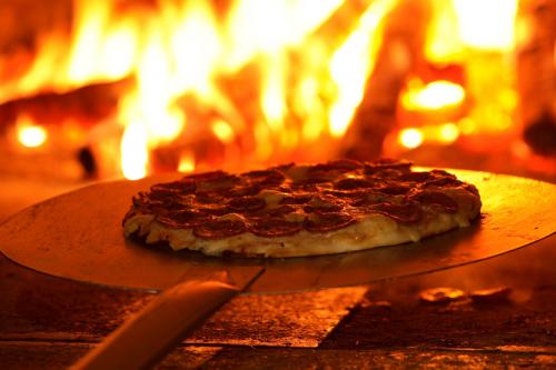 RESTAURANTE PIZZARIA EM CAMPOS DOS GOYTACAZES RESTAURANTE PIZZARIA REQUINTE