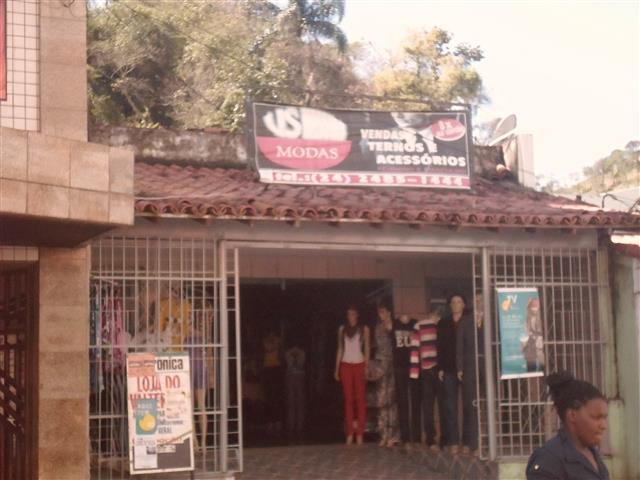 ROUPAS EM PATY DO ALFERES
