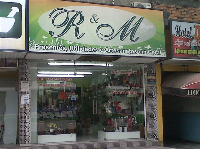 PRESENTES E DECORAÇÕES EM PIABETÁ MAGÉ - R & M - RJ