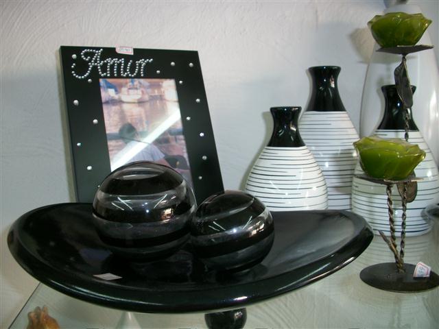 PRESENTES E DECORAÇÕES EM PIABETÁ MAGÉ - R & M - RJ