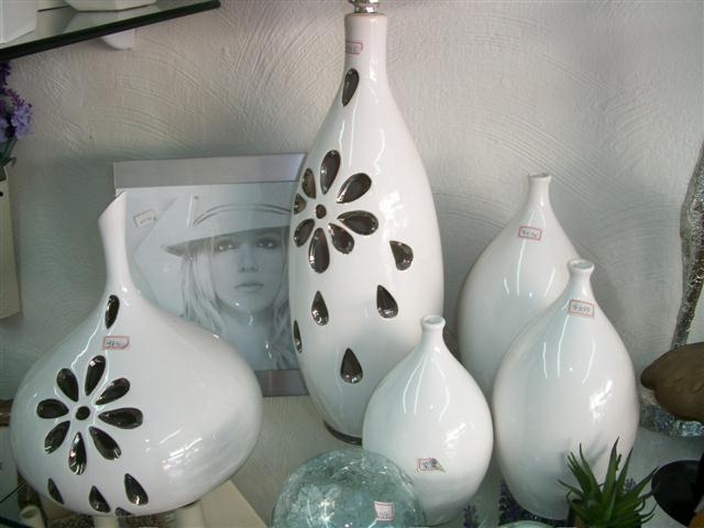 PRESENTES E DECORAÇÕES EM PIABETÁ MAGÉ - R & M - RJ