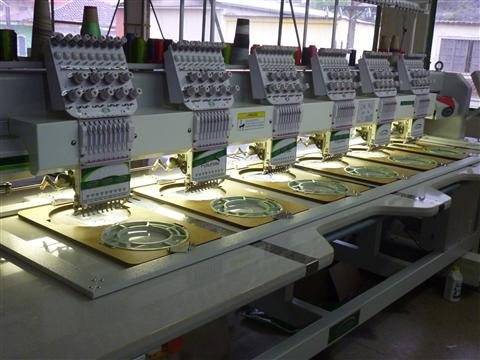 CASEADO E BORDADOS EM PETROPOLIS VADIM CONFECCOES