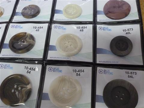 CASEADO E BORDADOS EM PETROPOLIS VADIM CONFECCOES