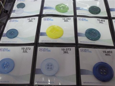 CASEADO E BORDADOS EM PETROPOLIS VADIM CONFECCOES