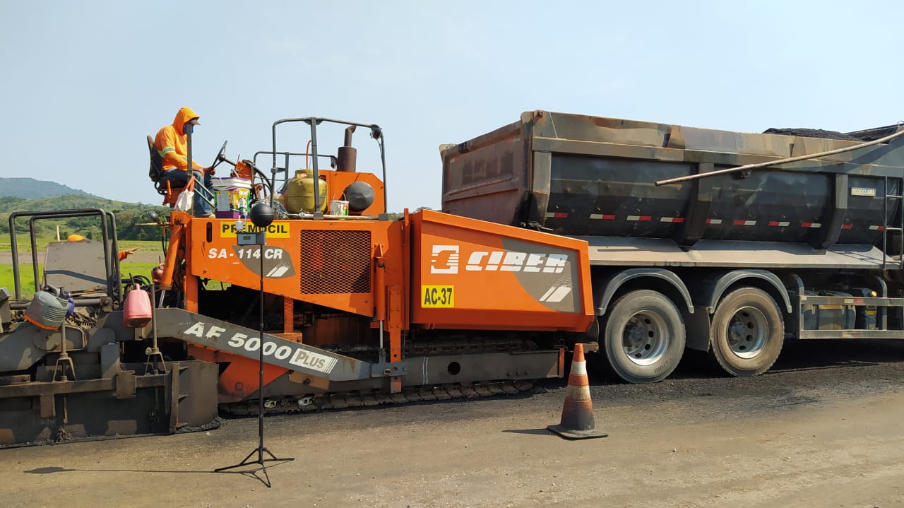 ALUGUEL DE EQUIPAMENTOS PARA ASFALTO EM ARACRUZ - ES