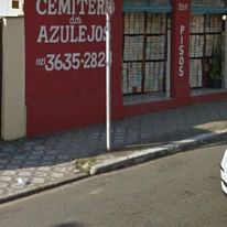 CEMITÉRIO DOS PISOS E AZULEJOS ANTIGOS EM TREMEMBÉ - SP