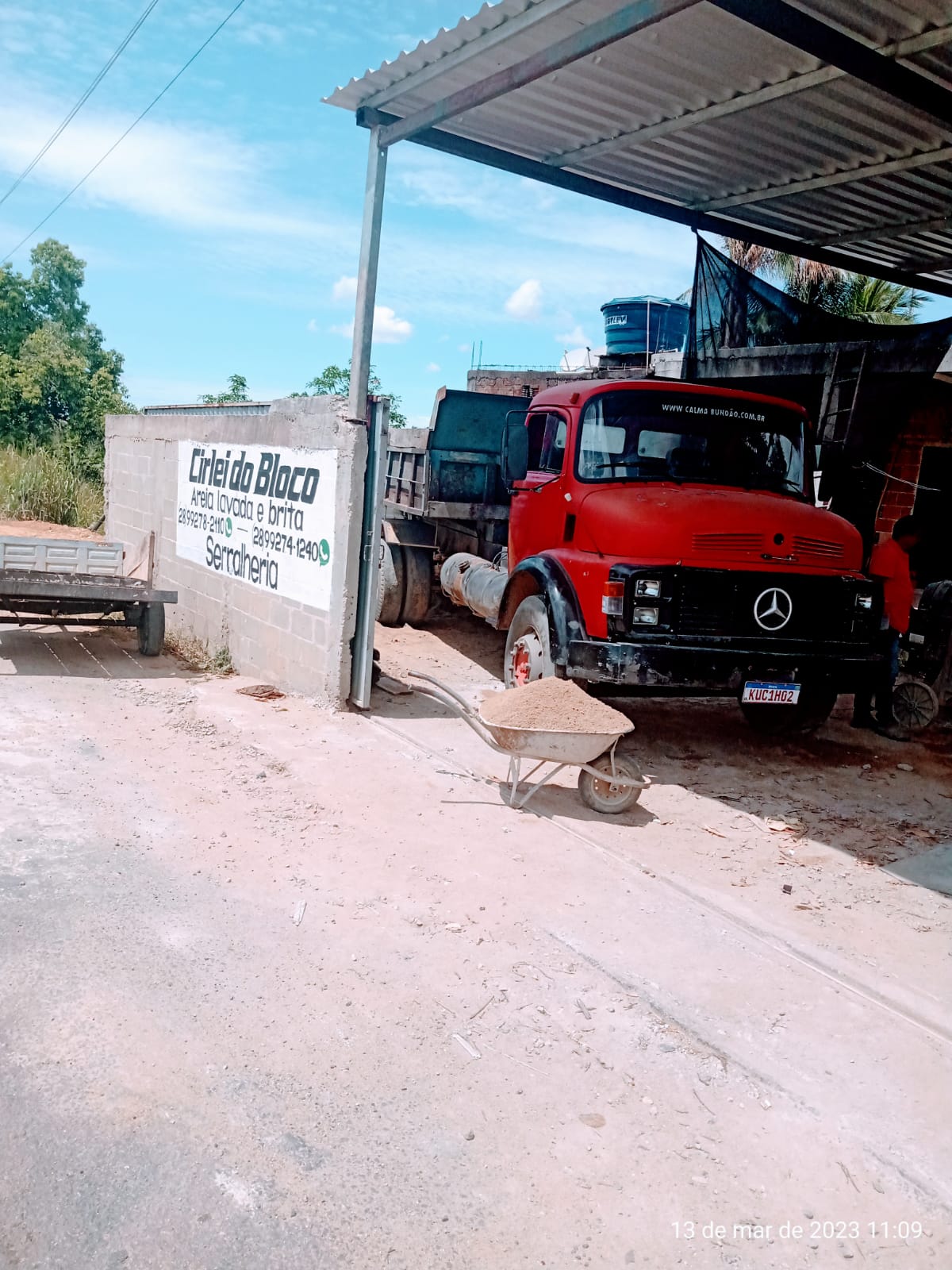 FABRICA DE BLOCOS EM MAROBA - ES
