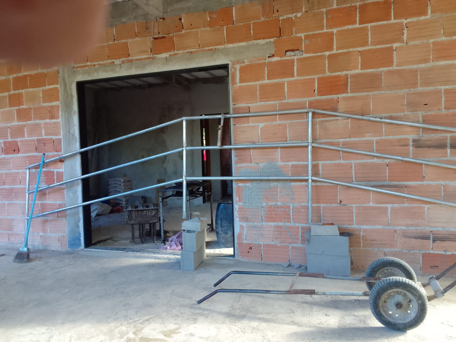 FABRICA DE BLOCOS EM MAROBA - ES