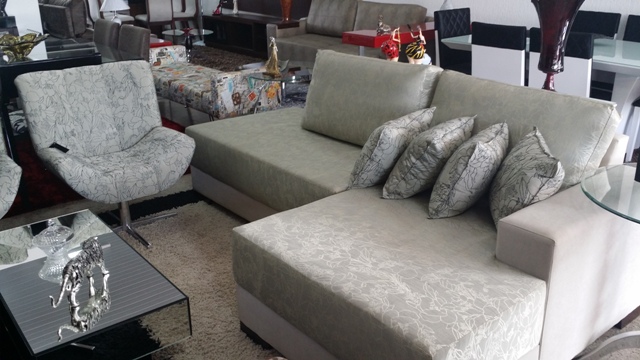 MOVEIS SOFAS MESAS CADEIRAS SOB MEDIDA NO GAMA DF - WPP 9933-7796