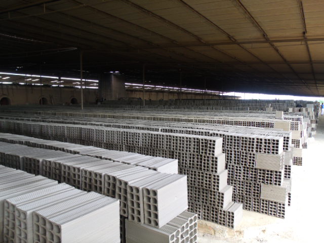 CERAMICA FENIX EM CAMPOS DOS GOYTACAZES - CERAMICA FENIX