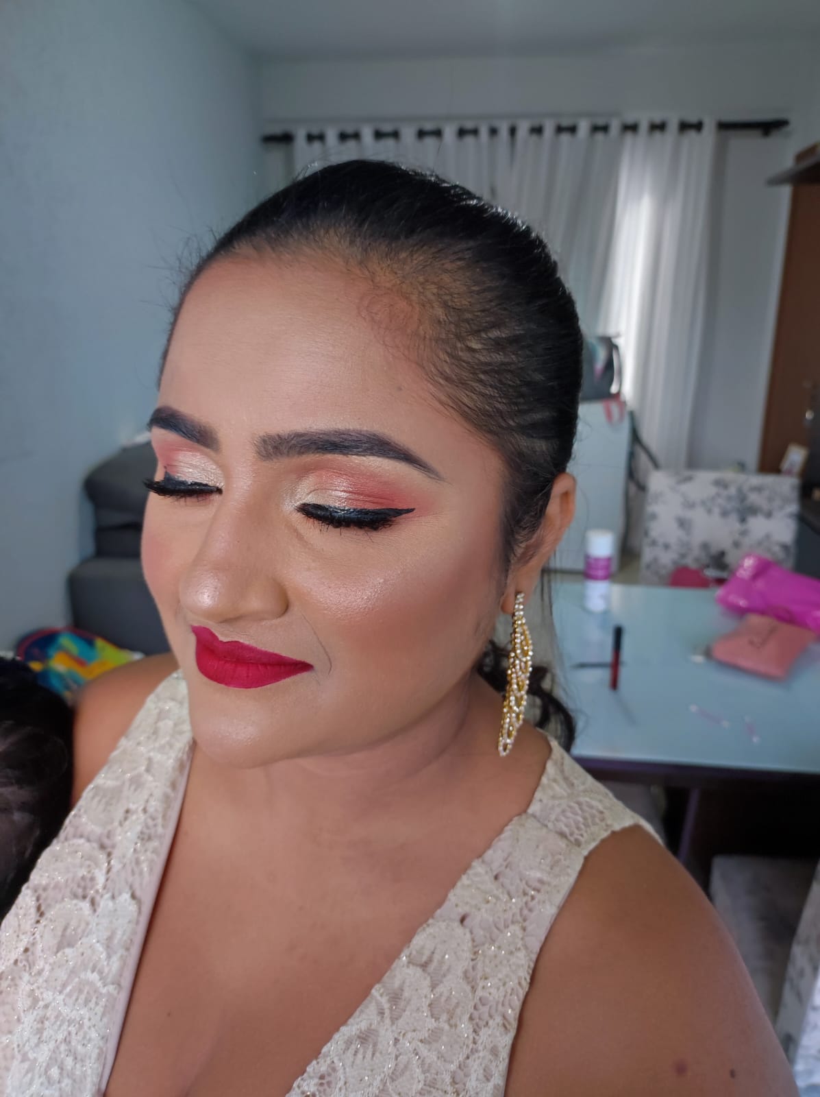 MAQUIAGEM PROFISSIONAL EM VOLTA REDONDA RJ