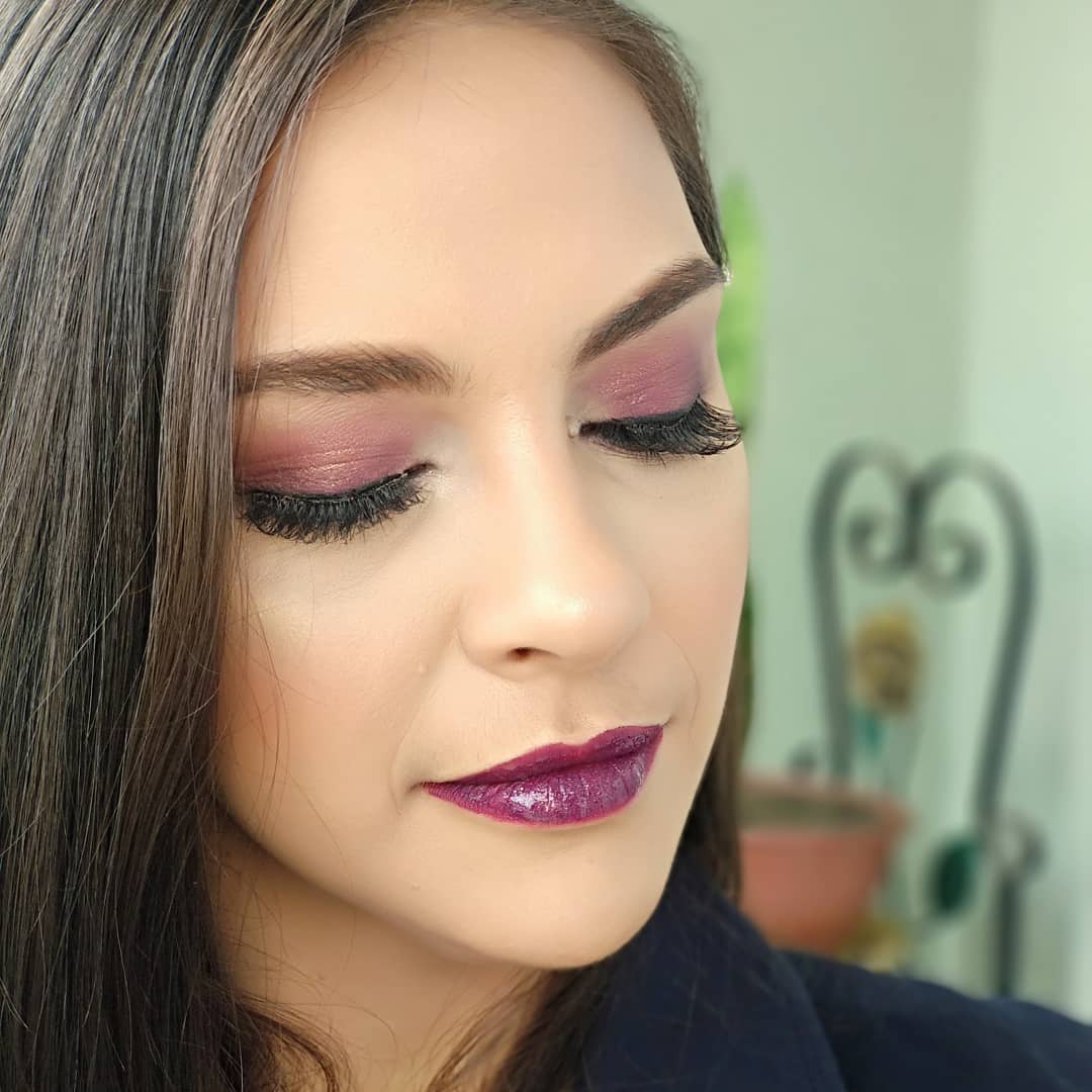 MAQUIAGEM PROFISSIONAL EM VOLTA REDONDA RJ