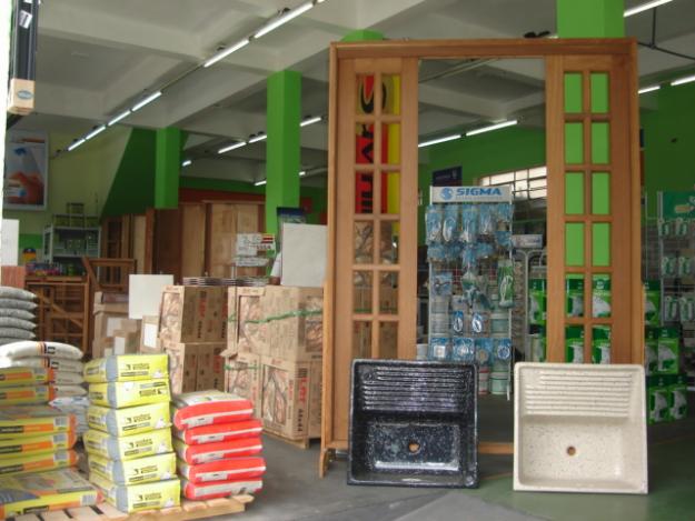 MATERIAL DE CONSTRUCAO EM CAMPOS DOS GOYTACAZES - AZEREDO MATERIAL DE CONSTRUÇÃO