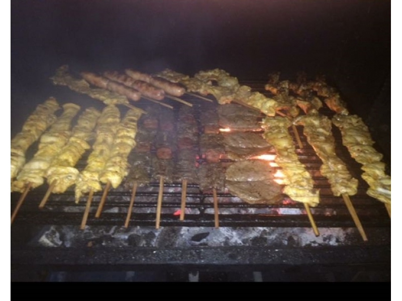 GALETOS ESPETOS NO COROADO EM MANAUS