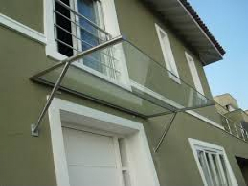 VENDA DE CORRIMÃOS, PUXADORES, MESAS, ESCADAS, ARARAS EM GERAL NO MORUMBI EM SÃO PAULO