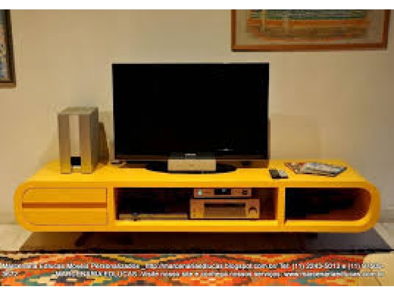 MARCENARIA E PINTURA NA VILA SÔNIA EM SÃO PAULO