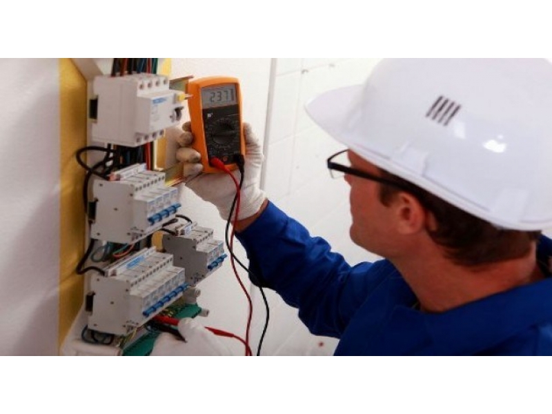 ELETRICISTA INDUSTRIAL EM CACHOEIRO DE ITAPEMIRIM - ES