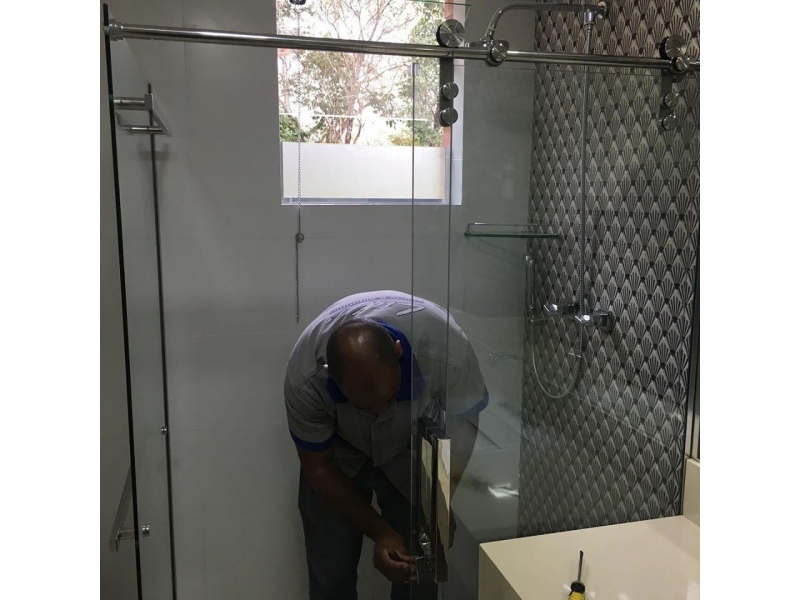 VIDRAÇARIA EM ESTRELA DALVA - MG 