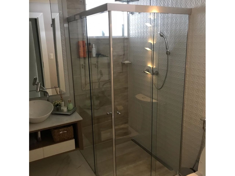 VIDRAÇARIA EM ESTRELA DALVA - MG 