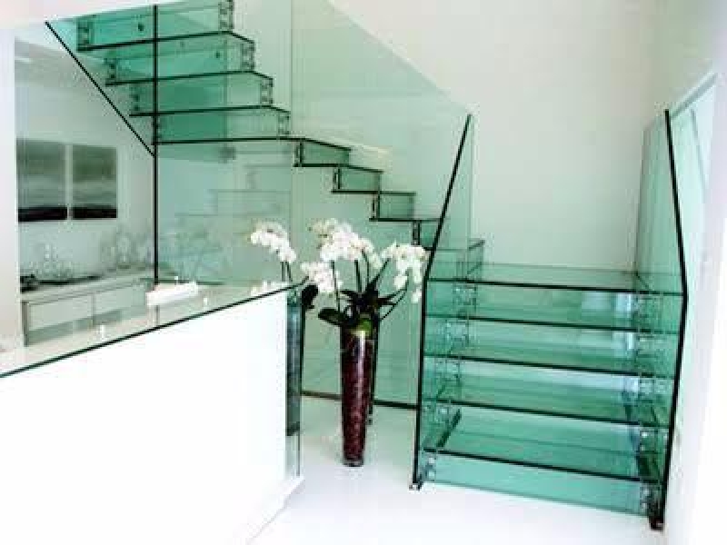 ENVIDRAÇAMENTO DE FACHADAS EM NOVA FRIBURGO - Silveira Vidraçaria