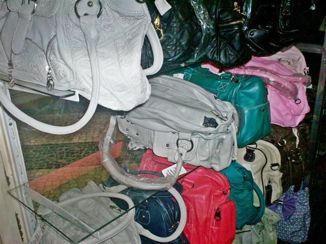 BIJOUTERIAS E PEÇAS PARA MONTAGENS EM PARAIBA DO SUL - ARTE DESCOLADA