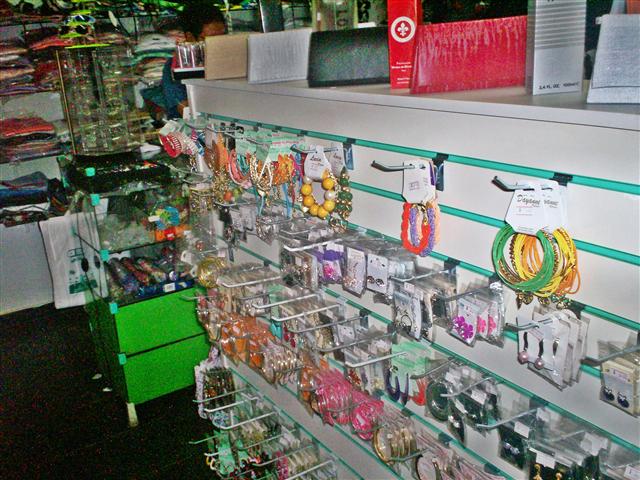 BIJOUTERIAS E PEÇAS PARA MONTAGENS EM PARAIBA DO SUL - ARTE DESCOLADA