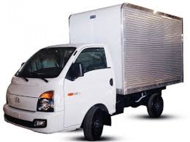 CARRETO E MUDANÇA E MONTADOR NO BOM RETIRO EM SÃO PAULO