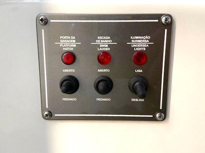 PAINÉIS DE ALUMÍNIO NÁUTICOS EM ANGRA DOS REIS RJ