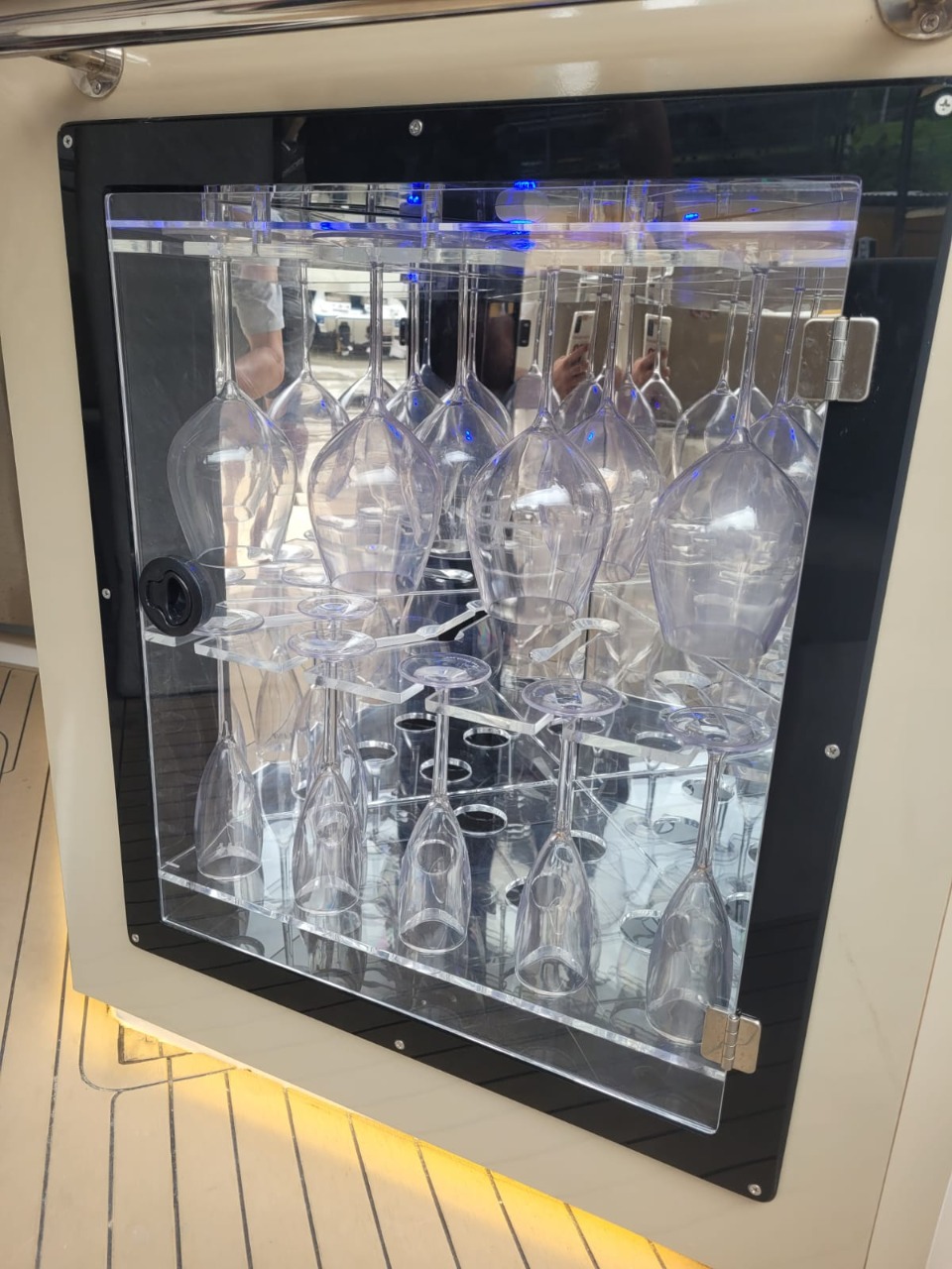 PAINÉIS DE ALUMÍNIO NÁUTICOS EM ANGRA DOS REIS RJ