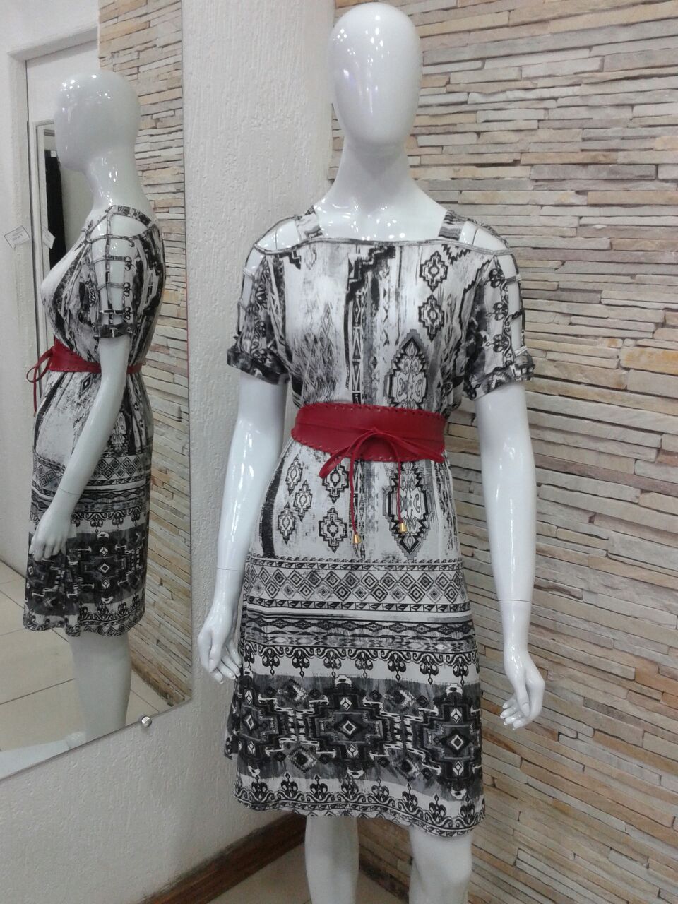 MODA FEMININA EM PETROPOLIS - WPP 98842-3686