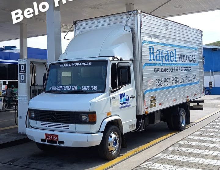 CAMINHÃO DE MUDANÇA NO RETIRO RJ