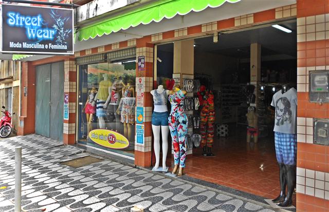 ROUPAS EM TRES RIOS -  FLASH MODAS